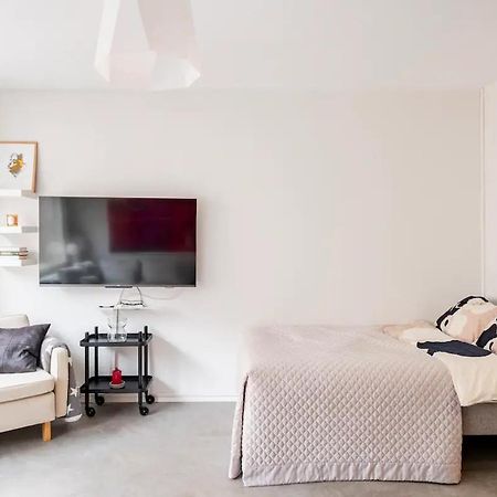 Modern 31Sqm Studio In Helsinki Zewnętrze zdjęcie